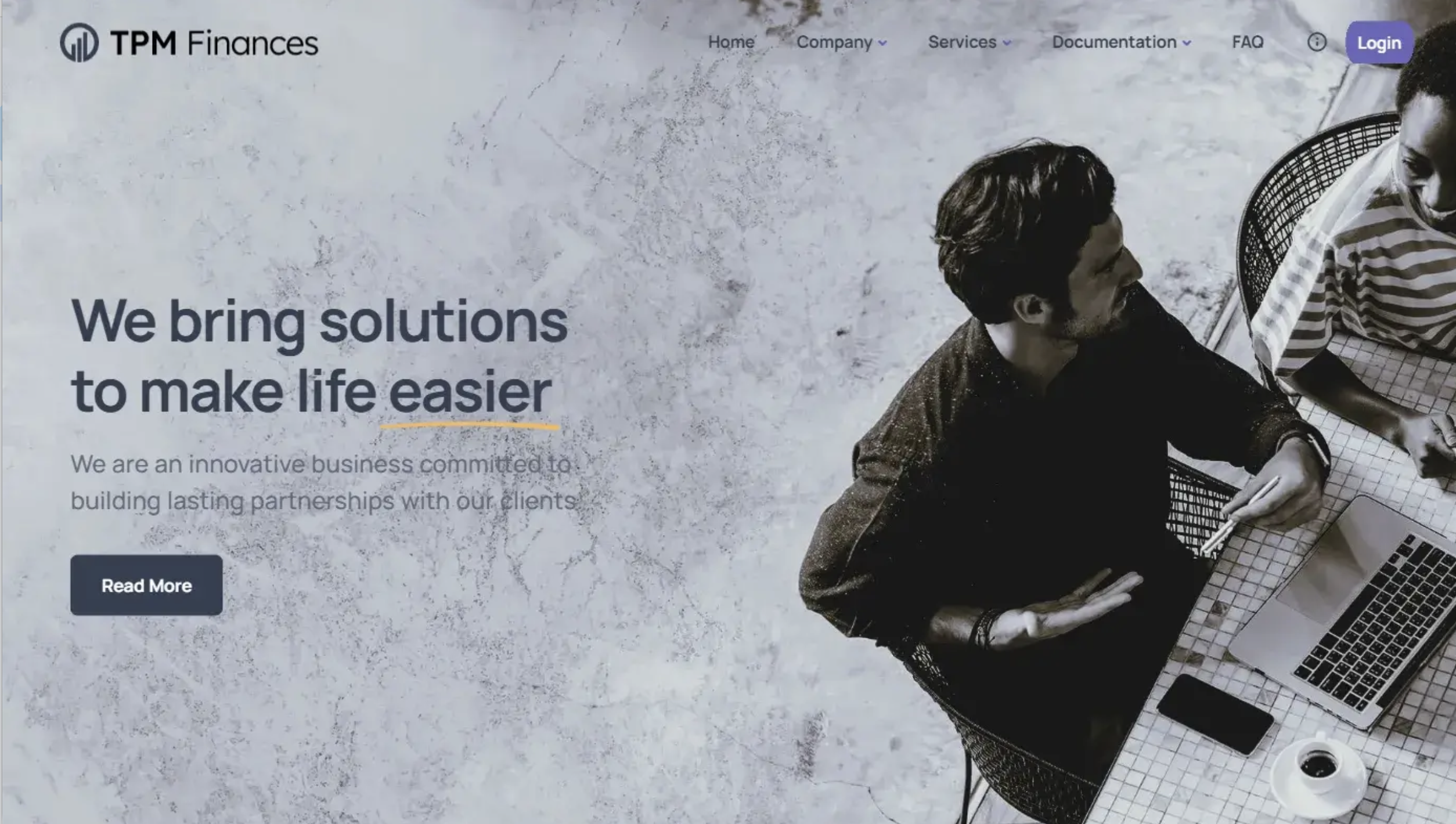 Screenshot of the fraudulent trading platform TPM Finances, showcasing its misleading marketing.